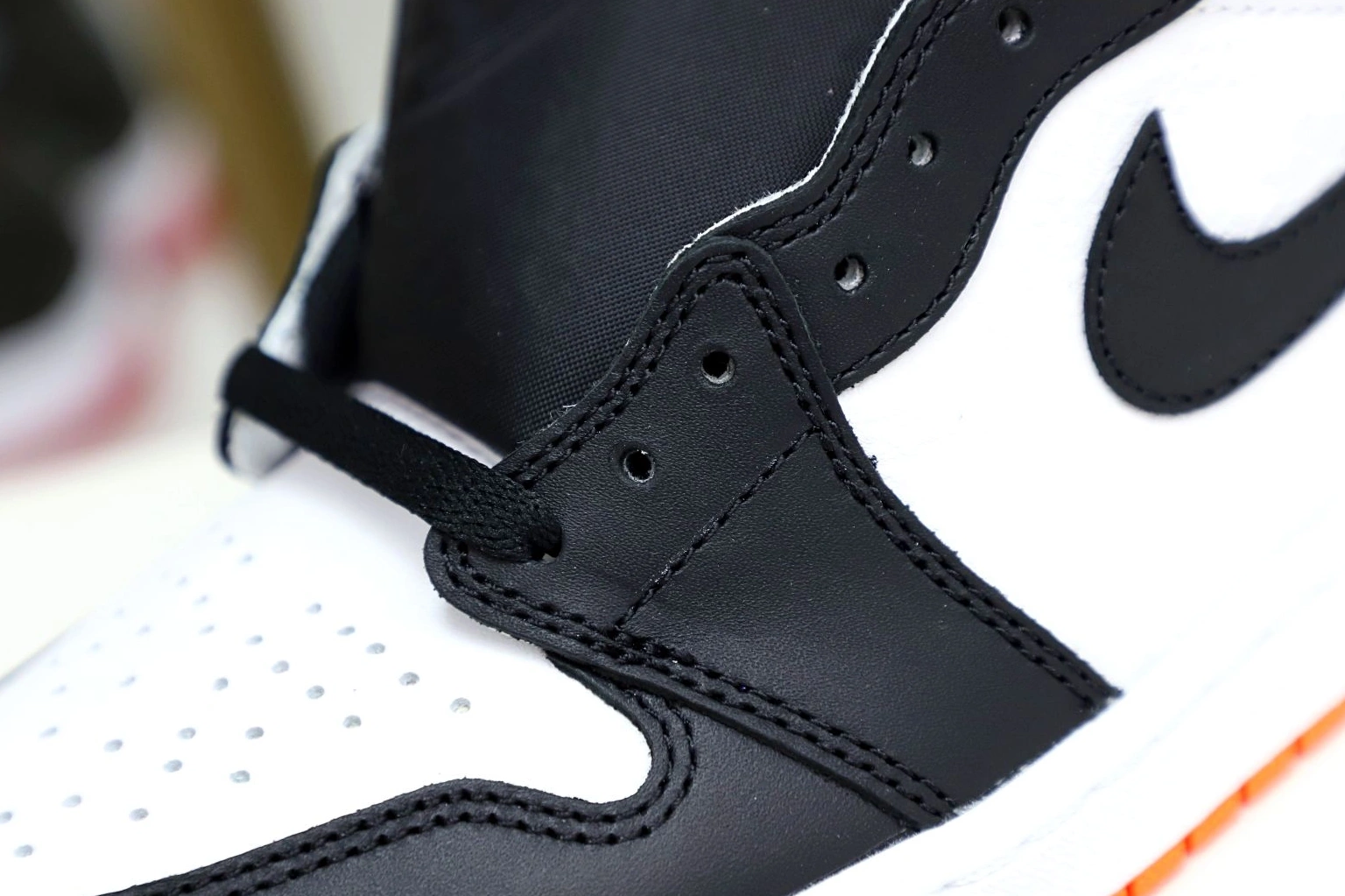 1 Orange' OG Jordan Air Electro High Retro 0724